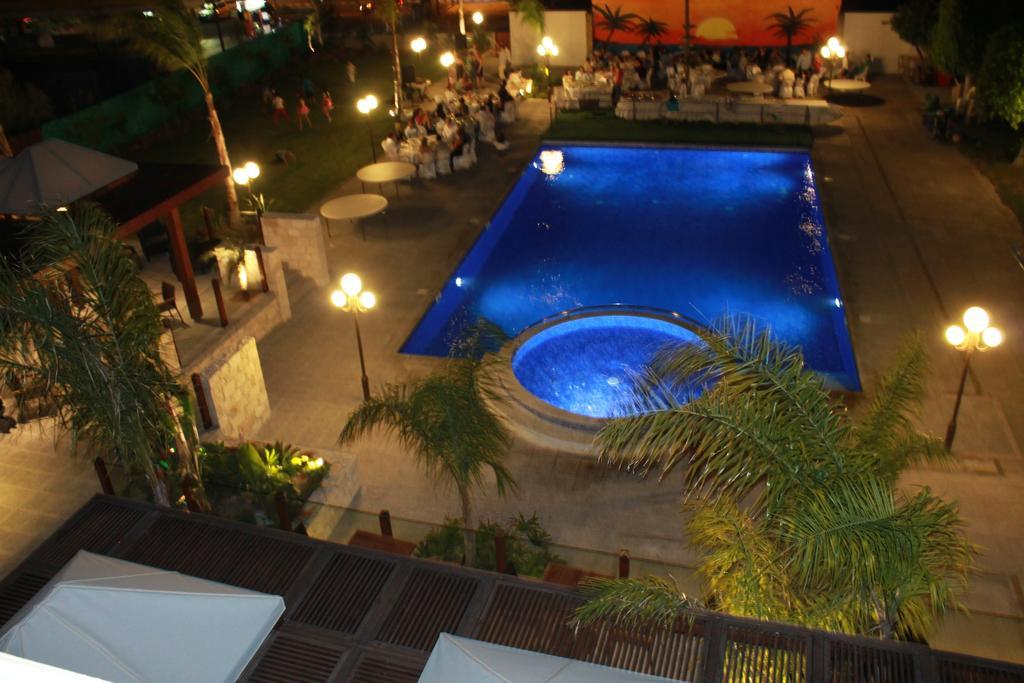 The Caravel Hotel Limassol Exteriör bild