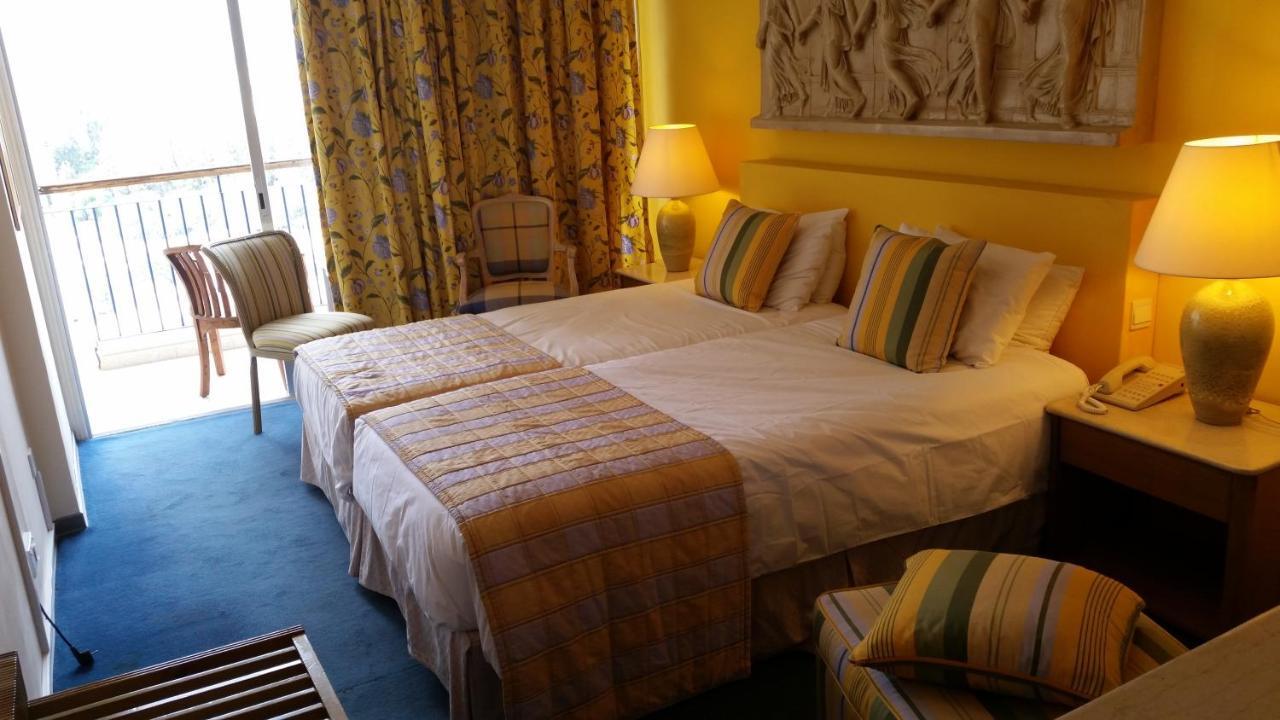 The Caravel Hotel Limassol Rum bild